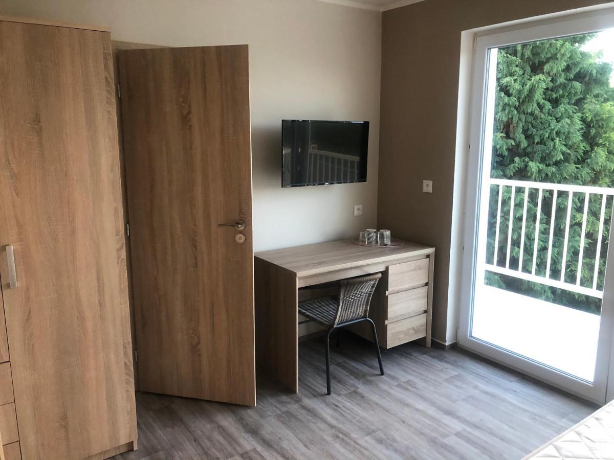 Holiday Centrum Žatec Екстериор снимка